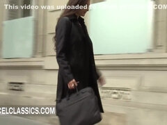 Bundão, Boquete, Dupla penetração, Hd, Mãe gostosa, Ao ar livre cartaz de rua outdoor, Meias finas, Sexo grupal a três