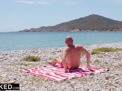 Velký zadek, Stříkání spermatu, Péro, Vlasaté, Mezirasové, Výprask, Milf žcbp, Pička