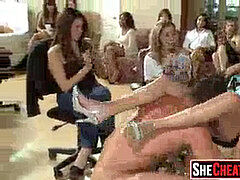 18, Amatör, Stor kuk, Svart, Avsugning, Cougar, Orgie, Tonåring