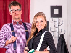 Leie, Grosser schwanz, Blasen, Natürlichen titten, Büro, Muschi, Sekretärin, Titten