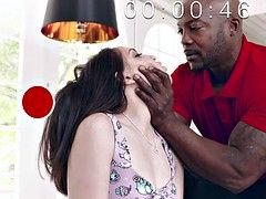 Kuřba, Brunetka, Podvádění, Cuckold, Stříkání spermatu, Na obličej, Mezirasové, Teenka