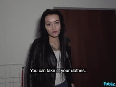 Kont, Pijpbeurt, Bruinharig, Handbeurt, Gezichtspunt, Geschoren, Tatoeage, Tieten likken