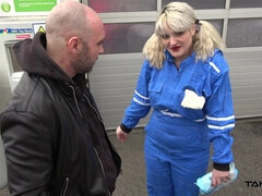 Amatööri, Perse, Tyttö, Isot tissit, Suihinotto, Syväkurkku, Rankka, Itsetyydytys