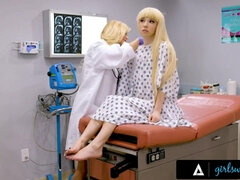 18yo Blonde Can't Stop Squirting - Kenzie reeves