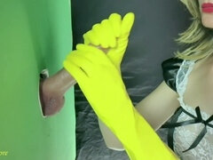 큰 음경, 글로리홀, 야외의