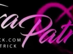 Hatvankilences, Ázsiai, Kutya póz, Csókolózás, Érett feleség, Természetes mellek, Nuni, Leborotvált