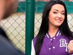 Rumpa, Avsugning, Brunett, Fångad, Doggystyle, Slick, Fitta, Tonåring