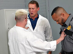 In den arsch, Spermaladung, Arzt, Fetisch, Schwul, Interrassisch, Spielzeuge, Uniform