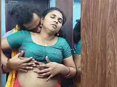 Aasialainen, Kotitekoinen, Kotirouva, Intialainen, Vanhempi, Nännit, Sisko, Imevä