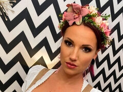 Anális szex, Hatalmas hátsó, Fekete, Cumizás, Kőkemény, Érett feleség, Vöröshajú, Hármas