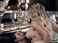 Busty blonde babe sidefucked by lover