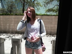 18 jaar, Enthousiasteling, Pijpbeurt, Bruinharig, Sperma shot, Hardcore, Hd, Tiener