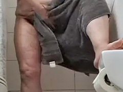 Bbw stor vacker kvinna, Stora tuttar, Hårig, Mogen, Milf, Offentlig, Dusch, Fru