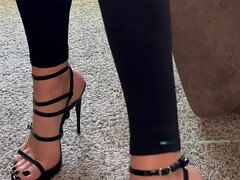 Amatööri, Alistaminen, Nais alistaja, Jalkafetissi, Nöyryytys, Näkökulma pov