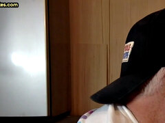 Amateur, Sucer une bite, Gorge profonde, Homosexuelle, Branlette thaïlandaise, Mature, Tatouage