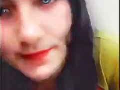 Ερασιτέχνης, Νταντά, Όμορφη, Μεγάλα βυζιά, Τραβεστί, Πρωτη φορα, Έφηβος, Βυζιά