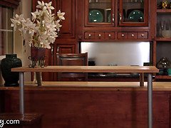 Duże cycki, Blondynka, Lesbijka, Lizanie, Mamuśka, Cipka, Rzeczywistość, Guma