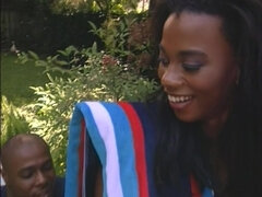 Tette grandi, Pompino, Brunetta, Di colore, Hardcore, All'aperto, Festa, Pubblico