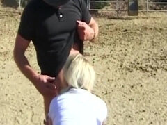 18 años, Anal, Tetas grandes, Rubia, Universidad, Corridas, Penetracion con dedos, Sexo duro