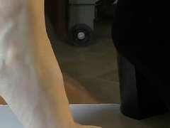 Dominazione femminile, Piede fetish, Lavoro di piedi, Tacchi, Nylon, Pantaloncini sintetici, Moglie