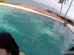 Anale, Pompino, Brunetta, Punto di vista pov, Figa, Succhiando, Ragazza, Terzetto