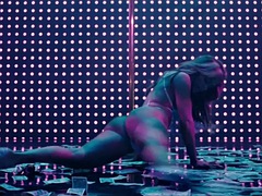 セレブ, 公共