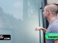 69, Μελαχροινή, Ζευγάρι, Πρόσωπο κάθομαι, Πραγματικότητα, Ξυρισμένη, Τατουάζ, Βυζιά