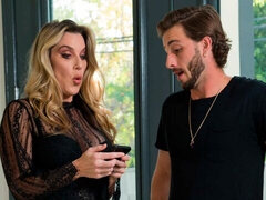 Κώλος, Ξανθιά, Πίπα, Σε στάση σκύλου στα τέσσερα, Μαλακία, Ώριμη γυναίκα, Τατουάζ, Βυζιά