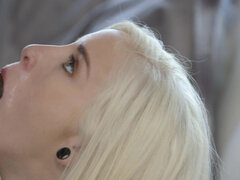 Petite teen Naomi Woods first bbc experience