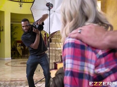 Vakker, Stor kukk, Store pupper, Dype svelg, Hd, Milf, Naturlig, Fitte