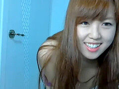 red-hot spectacular Korean solo dancing on webcam - imlivefreecams. com