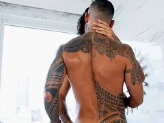 Анальный секс, Большой член, Минет, Семяизвержение, Геи, Секс без цензуры