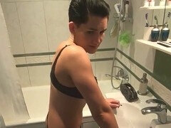 Любители, Минет, Кончили внутрь, Милф, Мамочка, Мачеха, Сосущие