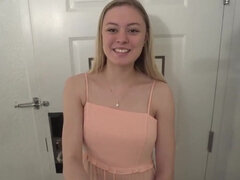 18 jaar, Auditie, Blond, Pijpbeurt, Dichtbij, Sperma shot, Hd, Gezichtspunt