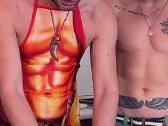 Ερασιτέχνης, Πρωκτικό, Μεγάλος πούτσος, Πίπα, Ζευγάρι, Χύσιμο, Ομοφυλόφιλος, Τατουάζ