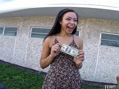 Grote kont, Grote lul, Grote mammen, Bruinharig, Hondjeshouding, Zwart, Mager, Tiener