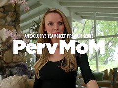 Grote mammen, Pijpbeurt, Oudere vrouw, Sperma shot, Likken, Moeder, Schreeuwen, Stiefmoeder