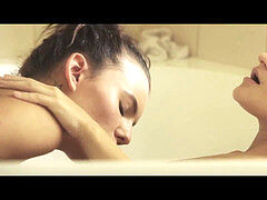 Cuarto de baño, Penetracion con dedos, Besar, Lesbiana, Adolescente