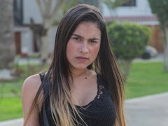 Anális szex, Hatalmas hátsó, Gesztenyebarna, Kutya póz, Fétis, Kőkemény, Nyalás, Nyilvános