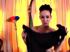 Asiatica, Grande cazzo, Pompino, Schizzo di sborra, Sega, Succhiando, Ragazza, Tette