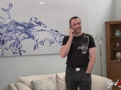 Isot tissit, Rintava, Mummo, Itsetyydytys, Vanhempi, Äiti jota haluaisin panna, Orgasmi, Vaimo