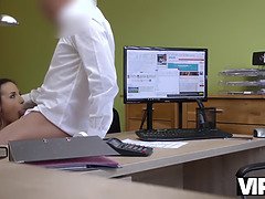 18, 面接, フェラチオ, Hd, お金, オフィス, ハメ撮り, タトゥー