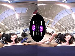 Naomi Bennet is a Fit Babe who Loves to Fuck in Virtual Reality