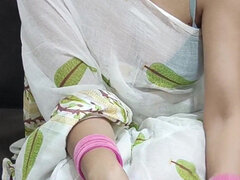 Enthousiasteling, Daddy, Vies praten, Vrouw, Indisch, Masturbatie, Moeder, Alleen