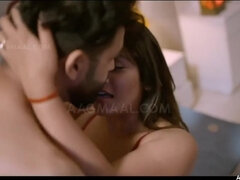 Velika rit, Velike joške, Prstni, Indijka