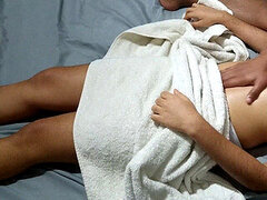 Finger-tickling, wank, orgasmos