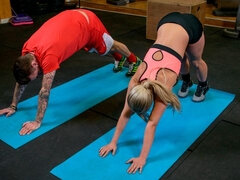 Zadok, Veľké kozy, Blondína, Kuřba, Na psíka, Telocvičňa, Šport, Stripping