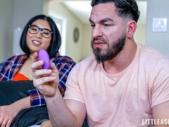 Grote kont, Grote lul, Bruinharig, Hondjeshouding, Natuurlijke tieten, Kort haar, Tiener, Tieten likken