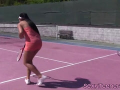 Arsch, Blasen, Handjob, Hd, Im freien, Party, Sport, Jungendliche (18+)
