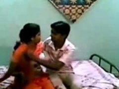 Amatør, Skole, Inder